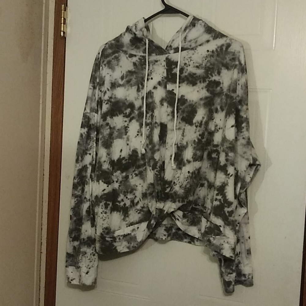 Crop hoodie
